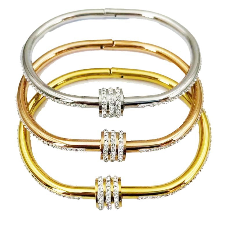 18K Gold bangles price in dubai