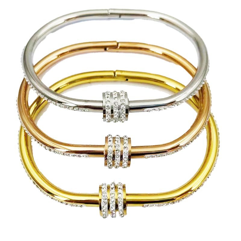 18K Gold bangles price in dubai
