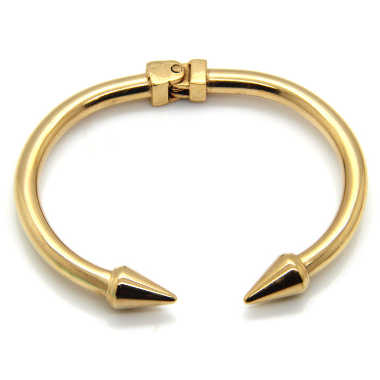 Double arrow edges bangle™ - Jewelry Bay Store