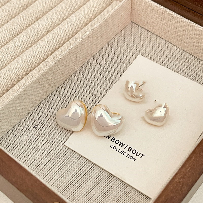 Pearl Love Shaped Earrings™ - Jewelry Bay Store