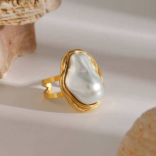 Band statement pearl gold ring for women