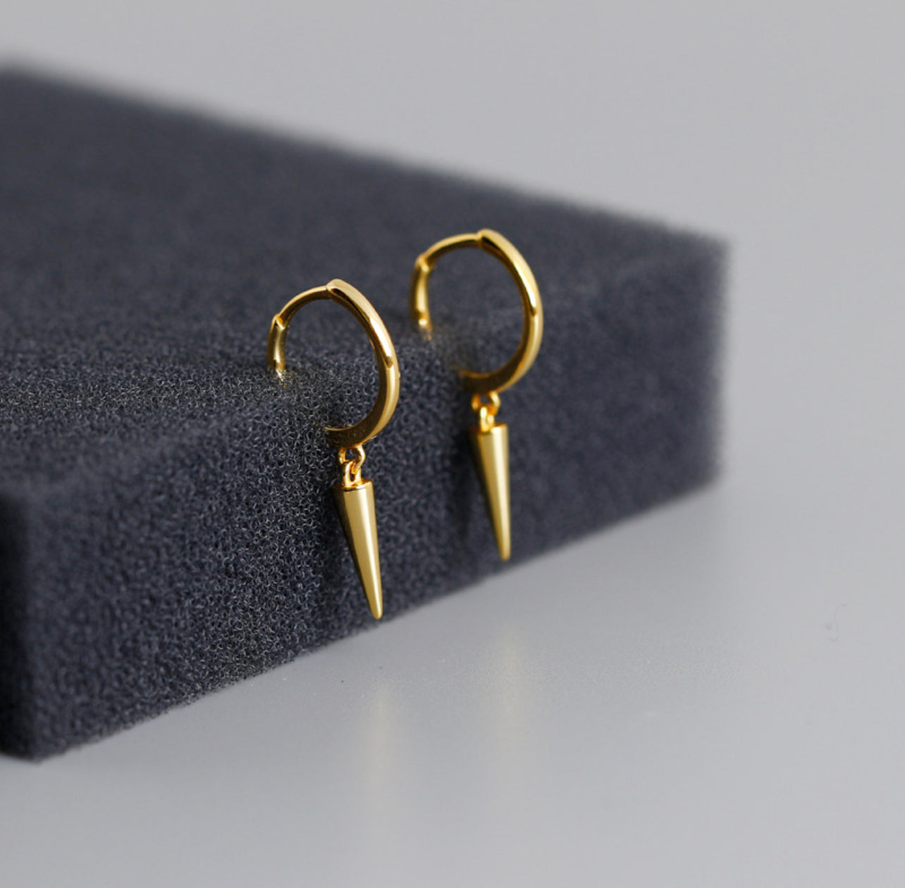 Minimalist Spikes Dangle Drop Hoop Earrings™ - Jewelry Bay Store