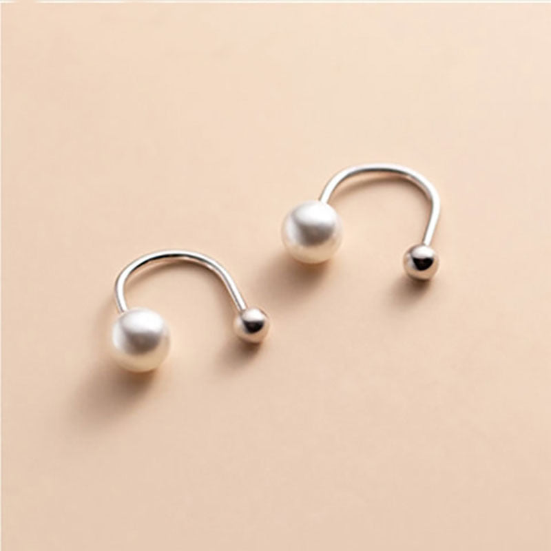 Silver stud curved gold pearls earring for women